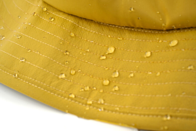 高機能生地「ソロテックス」採用