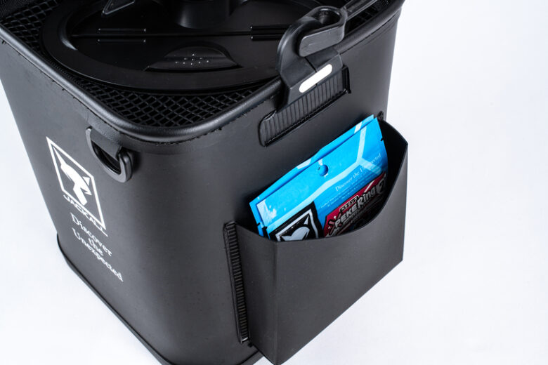 サイドポケット