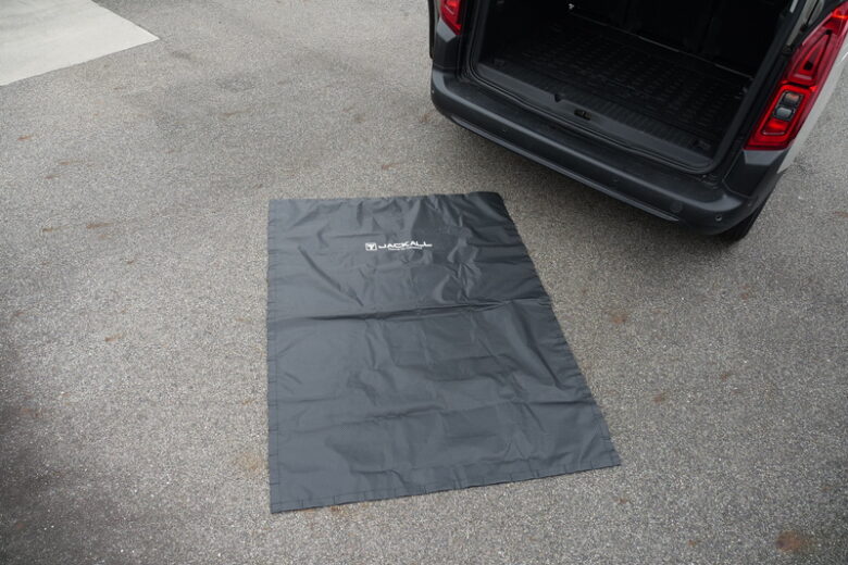 約160×120cmの大判サイズ