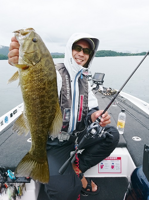 夏の桧原湖をナカタジグで！