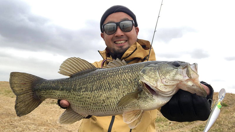 厳寒期のONとOFFを釣り分ける岸釣り戦略