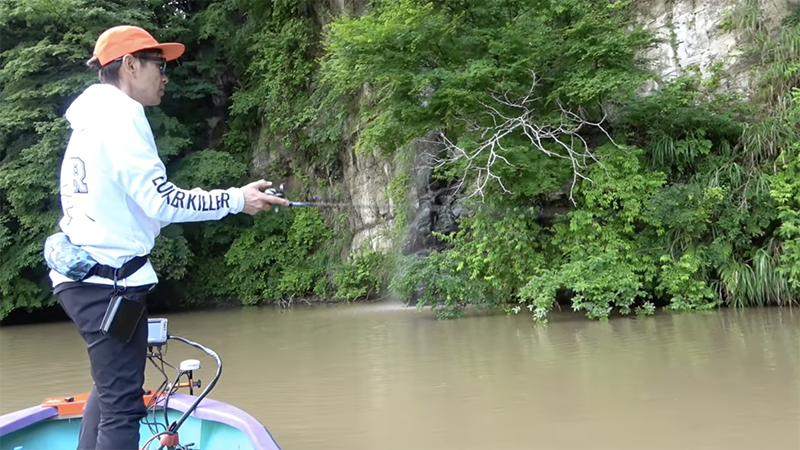 高水温+水質悪化=巻物ゲームのチャンス到来!