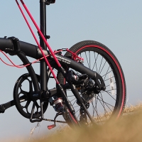 待望の2PC MODELが登場!