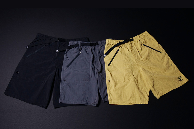 NYLON HALF PANTS / Nylon shorts