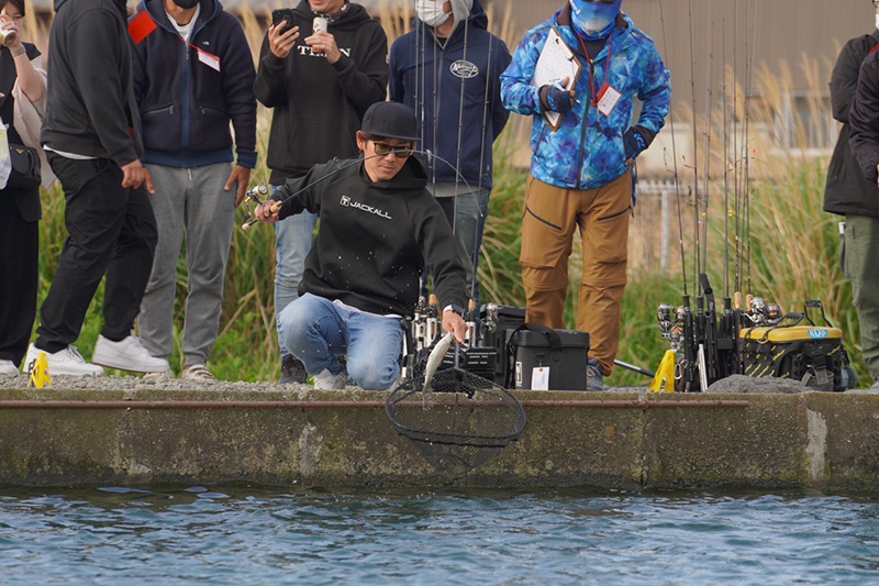 Great success in the Trout King Championship Expert Series T-CONNECTION AREA TCA-S55LML-ST/ DAIGO SUGIYAMA